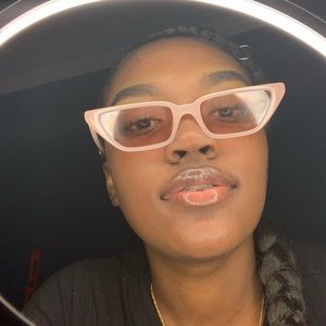 Meet your Posher, Ryann